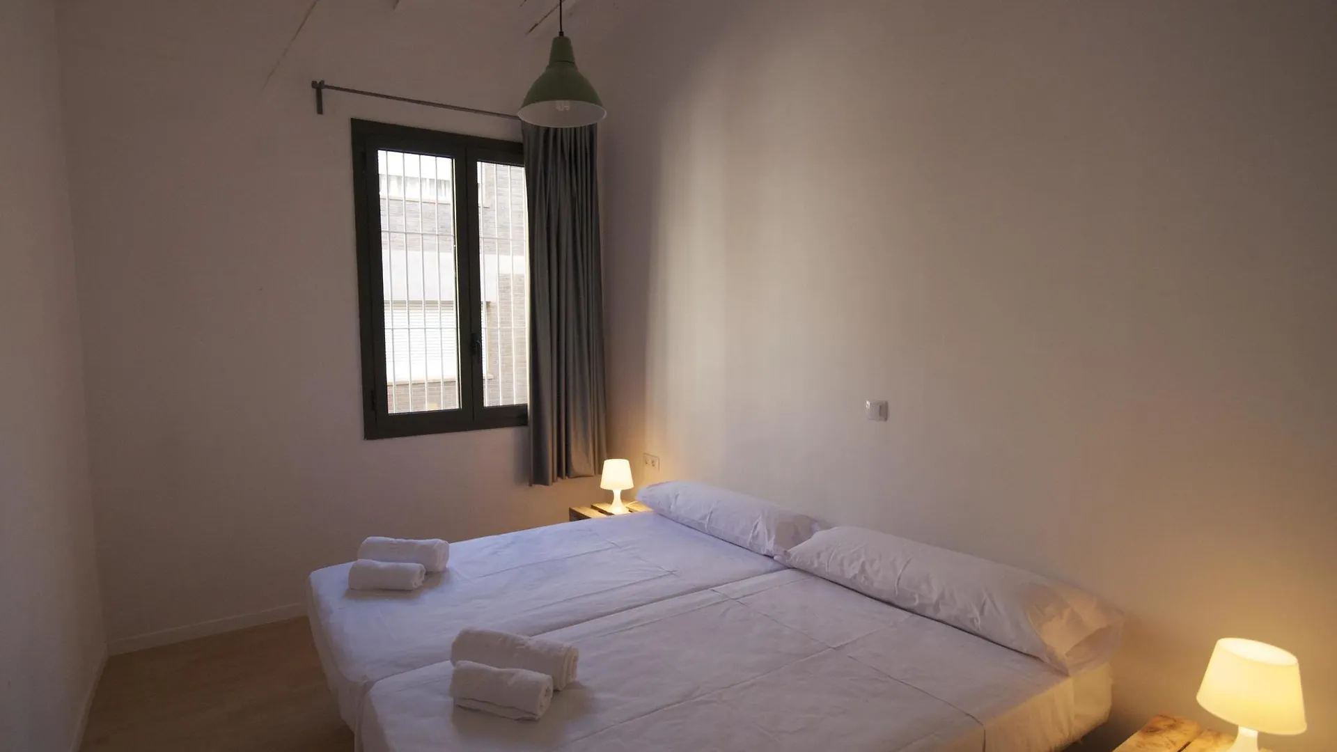 Bed & Bike Barcelona Hostel