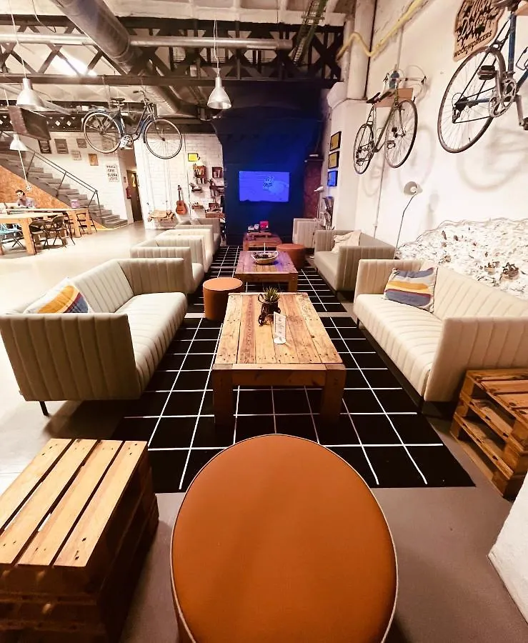 Bed & Bike Barcelona Hostel