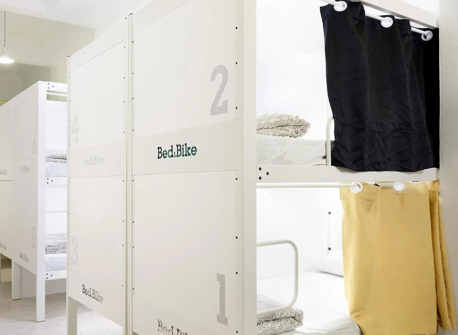 Bed & Bike Barcelona Hostel