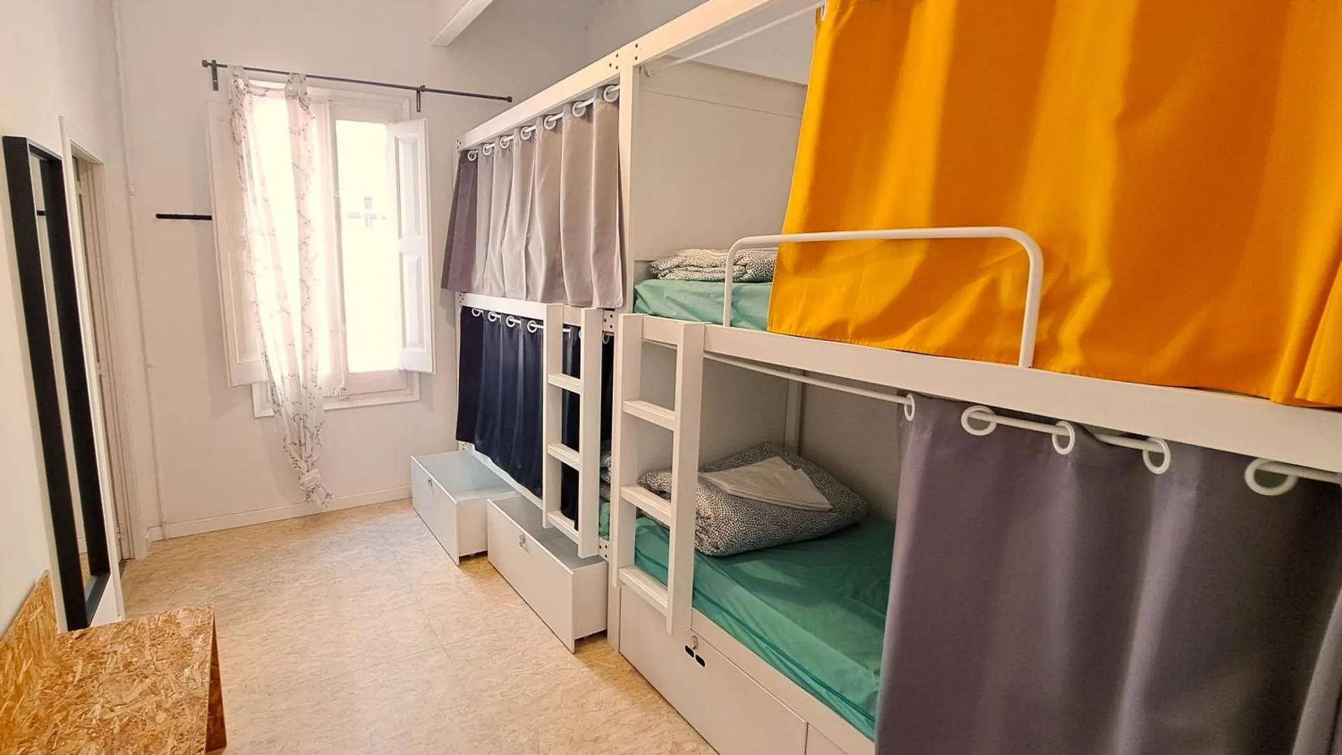 Bed & Bike Barcelona Hostel Spain