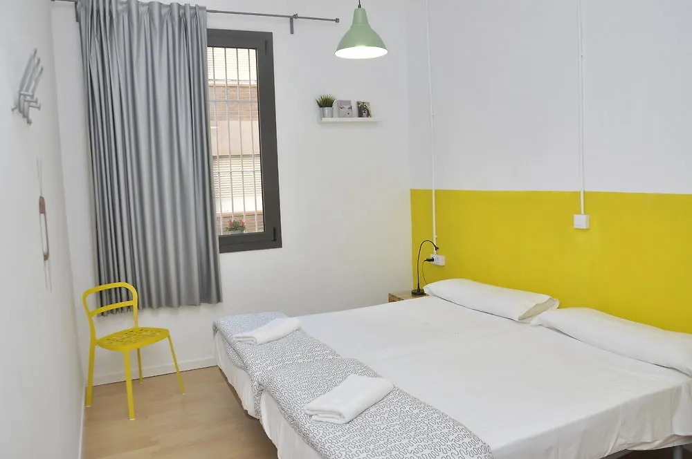 Bed & Bike Barcelona Hostel