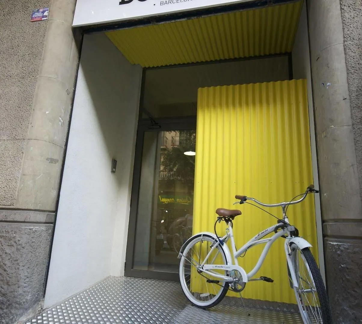 Bed & Bike Barcelona Hostel